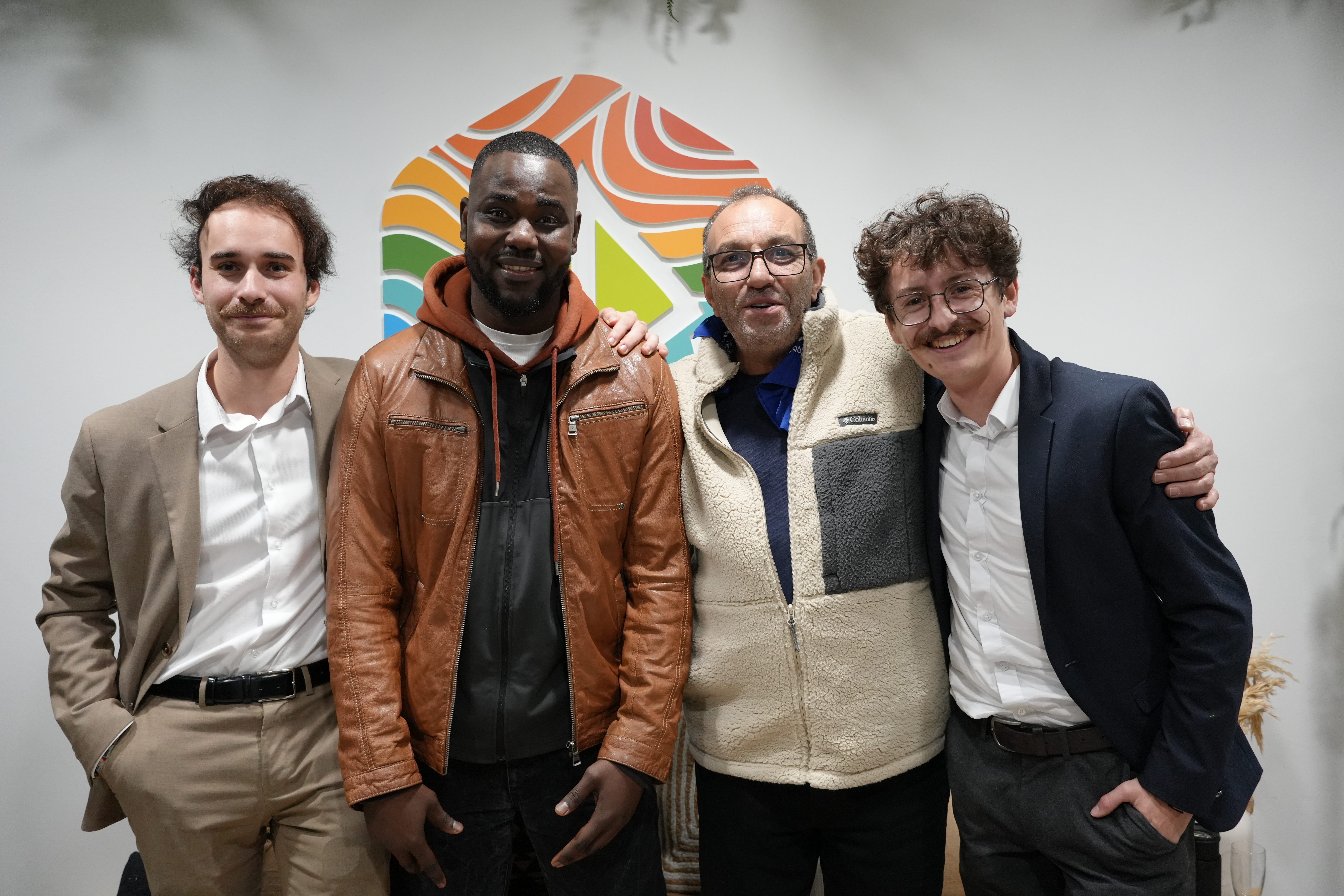 Happy Leaf noel 2026